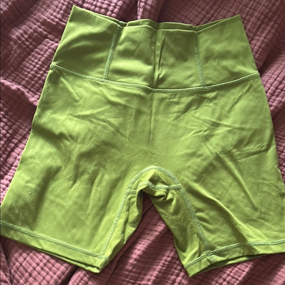 Popflex Green Women's High-Waisted Shorts